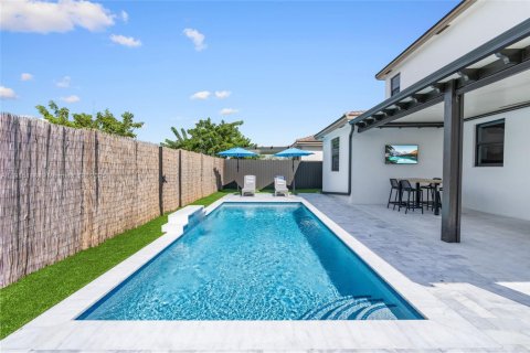 Купить виллу или дом в Майами, Флорида 4 спальни, 291.62м2, № 1971263 - фото 28