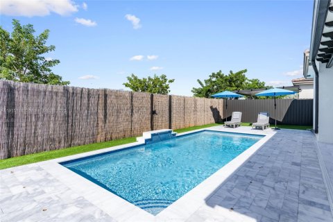 Купить виллу или дом в Майами, Флорида 4 спальни, 291.62м2, № 1971263 - фото 27