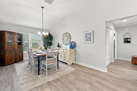 Casa en venta en The Villages, Florida, 4 dormitorios, 187.11 m2 № 2381198 - foto 10