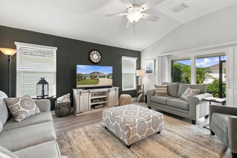 Casa en venta en The Villages, Florida, 4 dormitorios, 187.11 m2 № 2381198 - foto 12