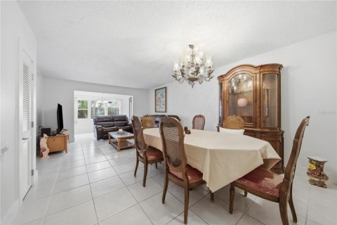 Condominio en alquiler en Clearwater, Florida, 2 dormitorios, 104.05 m2 № 2216057 - foto 12