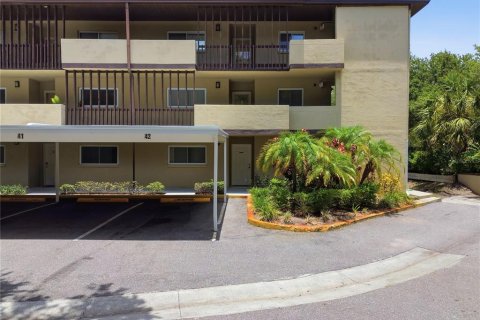 Condominio en alquiler en Clearwater, Florida, 2 dormitorios, 104.05 m2 № 2216057 - foto 2
