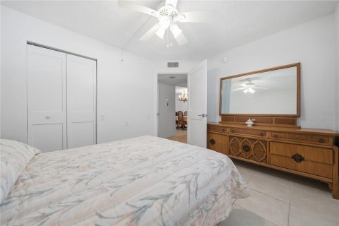 Condominio en alquiler en Clearwater, Florida, 2 dormitorios, 104.05 m2 № 2216057 - foto 5