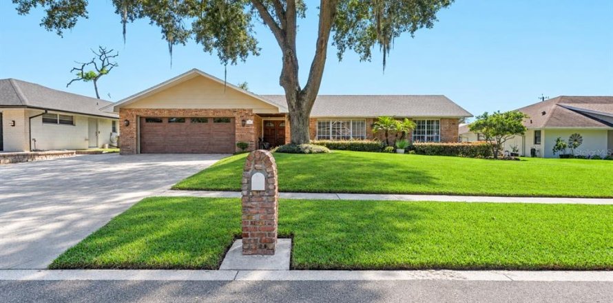 Villa ou maison à Orlando, Floride 4 chambres, 232.35 m2 № 2429205