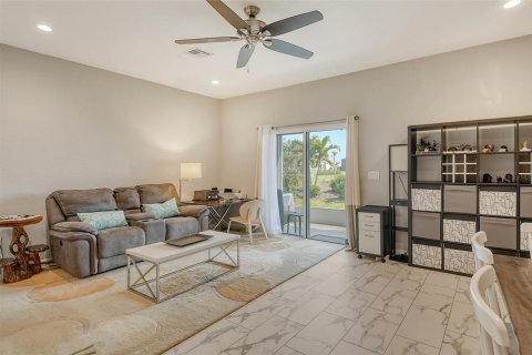 Adosado en alquiler en Sarasota, Florida, 3 dormitorios, 163.32 m2 № 1548702 - foto 3