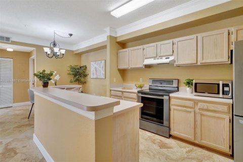 Condo in Fort Myers, Florida, 2 bedrooms  № 1949052 - photo 22