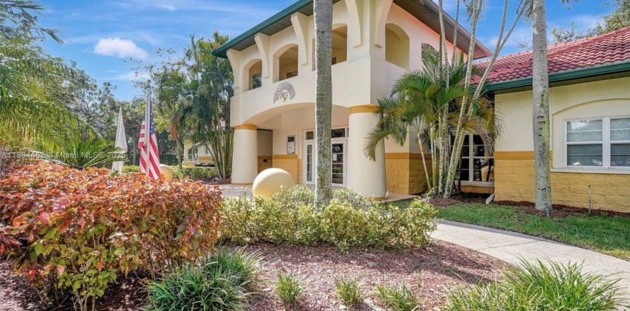 Condo in Fort Myers, Florida, 2 bedrooms  № 1949052