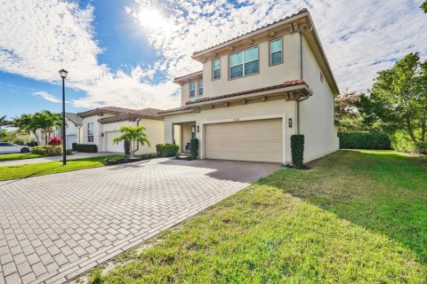 Villa ou maison à vendre à Lake Worth, Floride: 5 chambres, 286.6 m2 № 2394731 - photo 3
