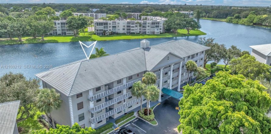 Condo à Davie, Floride, 2 chambres  № 2400764