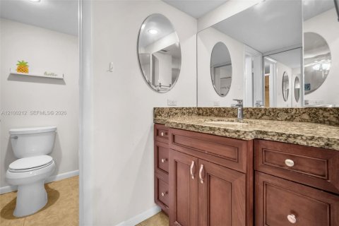 Copropriété à vendre à Davie, Floride: 2 chambres, 128.67 m2 № 2400764 - photo 15