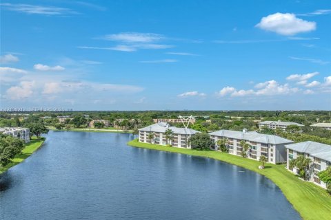 Copropriété à vendre à Davie, Floride: 2 chambres, 128.67 m2 № 2400764 - photo 24