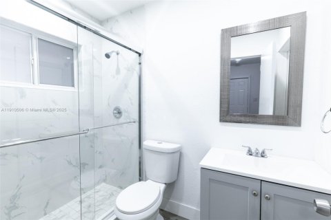 Villa ou maison à vendre à Miramar, Floride: 3 chambres, 100.33 m2 № 1966620 - photo 12