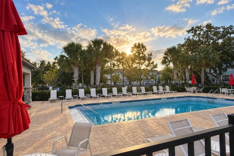 Townhouse in Orlando, Florida 3 bedrooms, 177.91 sq.m. № 2400337 - photo 20