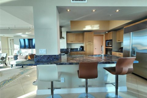 Copropriété à louer à Hollywood, Floride: 3 chambres, 243.68 m2 № 1752492 - photo 11