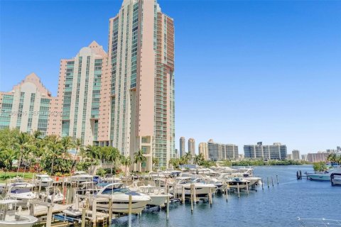 Купить кондоминиум в Авентура, Флорида 3 спальни, 252.69м2, № 2020330 - фото 18