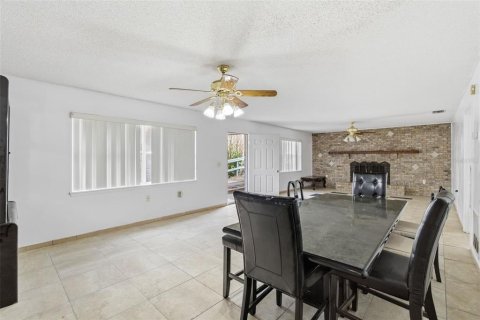 Casa en venta en Jacksonville, Florida, 5 dormitorios, 272.02 m2 № 2097486 - foto 12