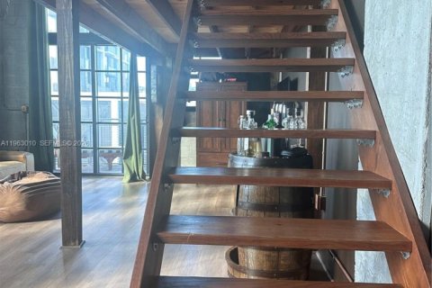 Copropriété à louer à Miami, Floride: 1 chambre, 80.92 m2 № 2023963 - photo 7