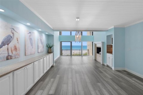 Copropriété à vendre à Indian Shores, Floride: 3 chambres, 161.65 m2 № 2415351 - photo 18