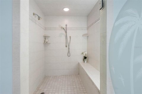 Copropriété à vendre à Indian Shores, Floride: 3 chambres, 161.65 m2 № 2415351 - photo 23