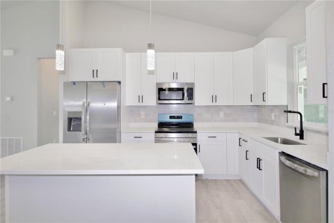 Casa en alquiler en Sebring, Florida, 3 dormitorios, 160.07 m2 № 2285186 - foto 15