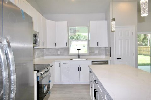 Casa en alquiler en Sebring, Florida, 3 dormitorios, 160.07 m2 № 2285186 - foto 13