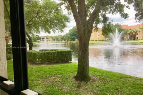 Copropriété à vendre à Coconut Creek, Floride: 3 chambres, 113.53 m2 № 2152827 - photo 14