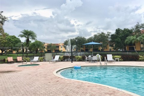 Copropriété à vendre à Coconut Creek, Floride: 3 chambres, 113.53 m2 № 2152827 - photo 17
