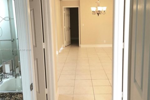 Copropriété à vendre à Coconut Creek, Floride: 3 chambres, 113.53 m2 № 2152827 - photo 10
