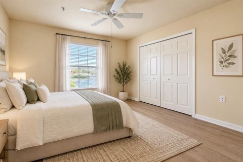 Townhouse in Naples, Florida 2 bedrooms, 131.46 sq.m. № 2393773 - photo 13
