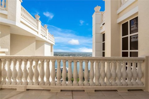 Condominio en venta en Naples, Florida, 5 dormitorios, 603.68 m2 № 1516741 - foto 19