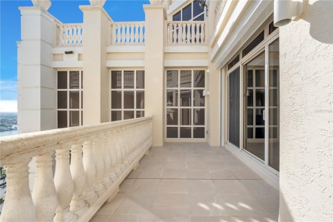 Condominio en venta en Naples, Florida, 5 dormitorios, 603.68 m2 № 1516741 - foto 20