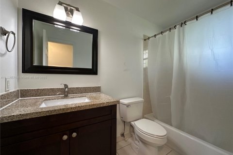 Villa ou maison à louer à Pompano Beach, Floride: 1 chambre № 1957116 - photo 20