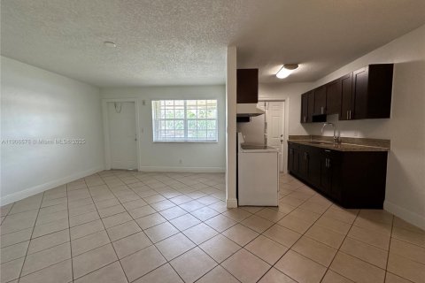 Villa ou maison à louer à Pompano Beach, Floride: 1 chambre № 1957116 - photo 19