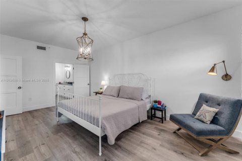 Condo in Doral, Florida, 3 bedrooms  № 1975022 - photo 15