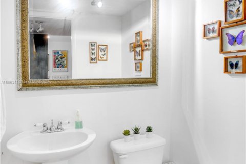 Купить кондоминиум в Майами-Бич, Флорида 1 спальня, 83.33м2, № 1949009 - фото 11