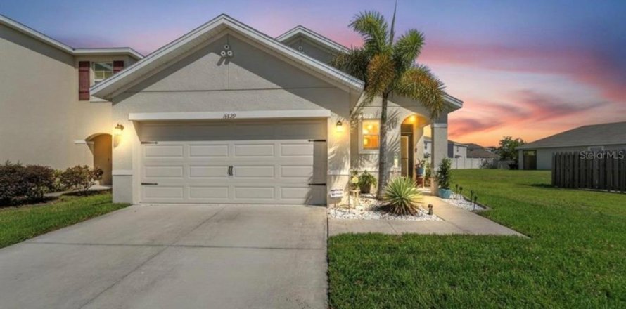 Villa ou maison à Wimauma, Floride 3 chambres, 140.84 m2 № 2110808