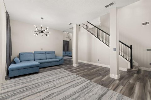 Villa ou maison à louer à Orlando, Floride: 5 chambres, 250.09 m2 № 2167364 - photo 6