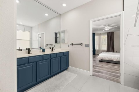 Villa ou maison à louer à Orlando, Floride: 5 chambres, 250.09 m2 № 2167364 - photo 28