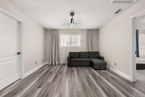 Villa ou maison à louer à Orlando, Floride: 5 chambres, 250.09 m2 № 2167364 - photo 30