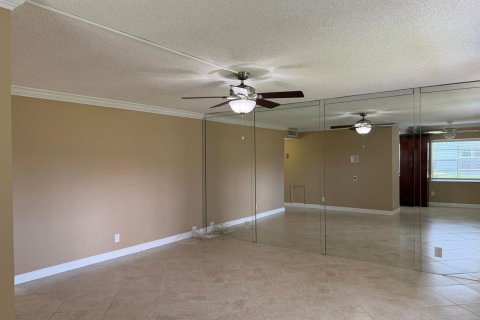 Condo in Delray Beach, Florida, 2 bedrooms  № 2184213 - photo 8