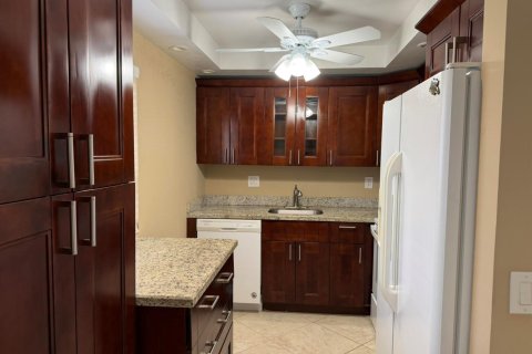 Condo in Delray Beach, Florida, 2 bedrooms  № 2184213 - photo 2