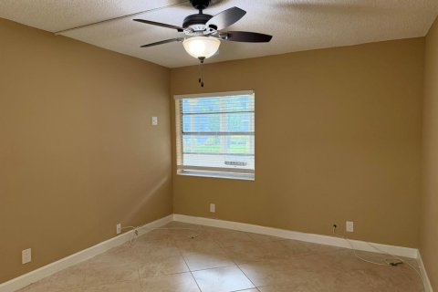 Condo in Delray Beach, Florida, 2 bedrooms  № 2184213 - photo 19