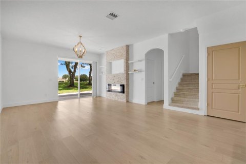 Adosado en venta en Sorrento, Florida, 4 dormitorios, 235.41 m2 № 1910883 - foto 15