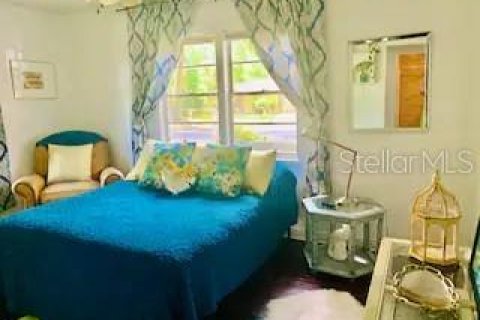 Villa ou maison à louer à Tampa, Floride: 2 chambres, 70.23 m2 № 2403465 - photo 12