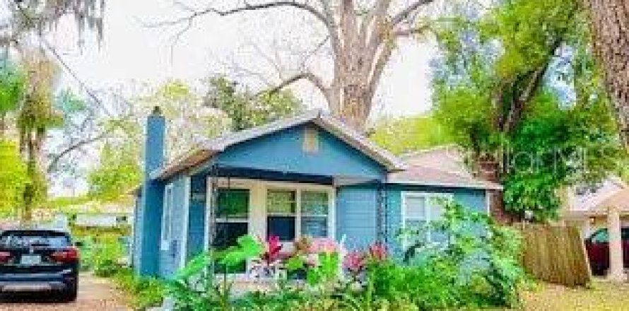 Villa ou maison à Tampa, Floride 2 chambres, 70.23 m2 № 2403465