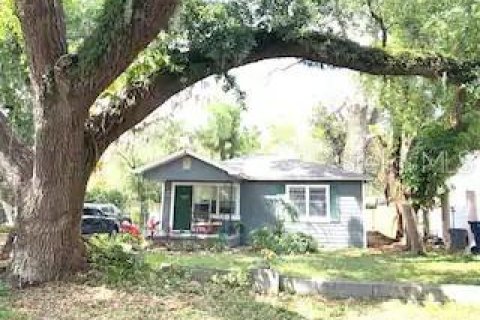 Villa ou maison à louer à Tampa, Floride: 2 chambres, 70.23 m2 № 2403465 - photo 3