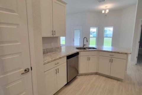 Casa en venta en Ocala, Florida, 4 dormitorios, 211.91 m2 № 1902450 - foto 10
