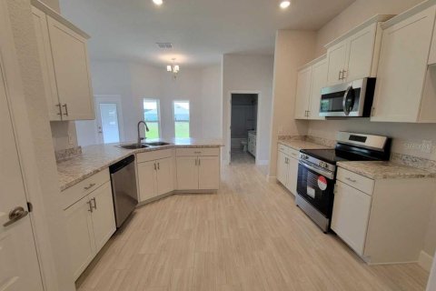 Casa en venta en Ocala, Florida, 4 dormitorios, 211.91 m2 № 1902450 - foto 7