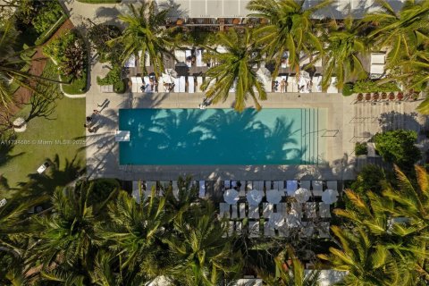 Condominio en venta en Miami Beach, Florida, 3 dormitorios, 256.04 m2 № 1486113 - foto 27