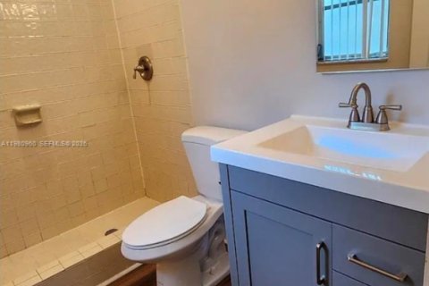 Снять в аренду виллу или дом в Холливуд, Флорида 3 спальни, 116.13м2, № 2050105 - фото 6